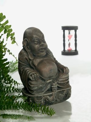 Statue de jardin de boudha assis
