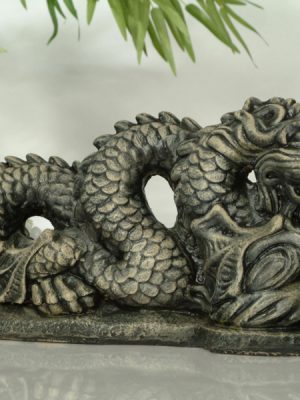 Statue de jardin petit dragon