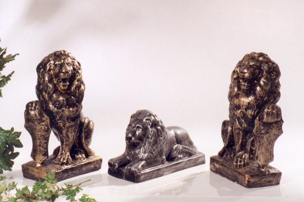 Statue de jardin de lion assis